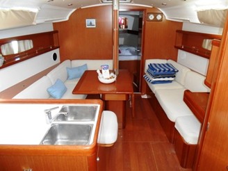 Beneteau Oceanis 37 · 2008 zu verkaufen – Athen und Saronischer Golf — Foto 6