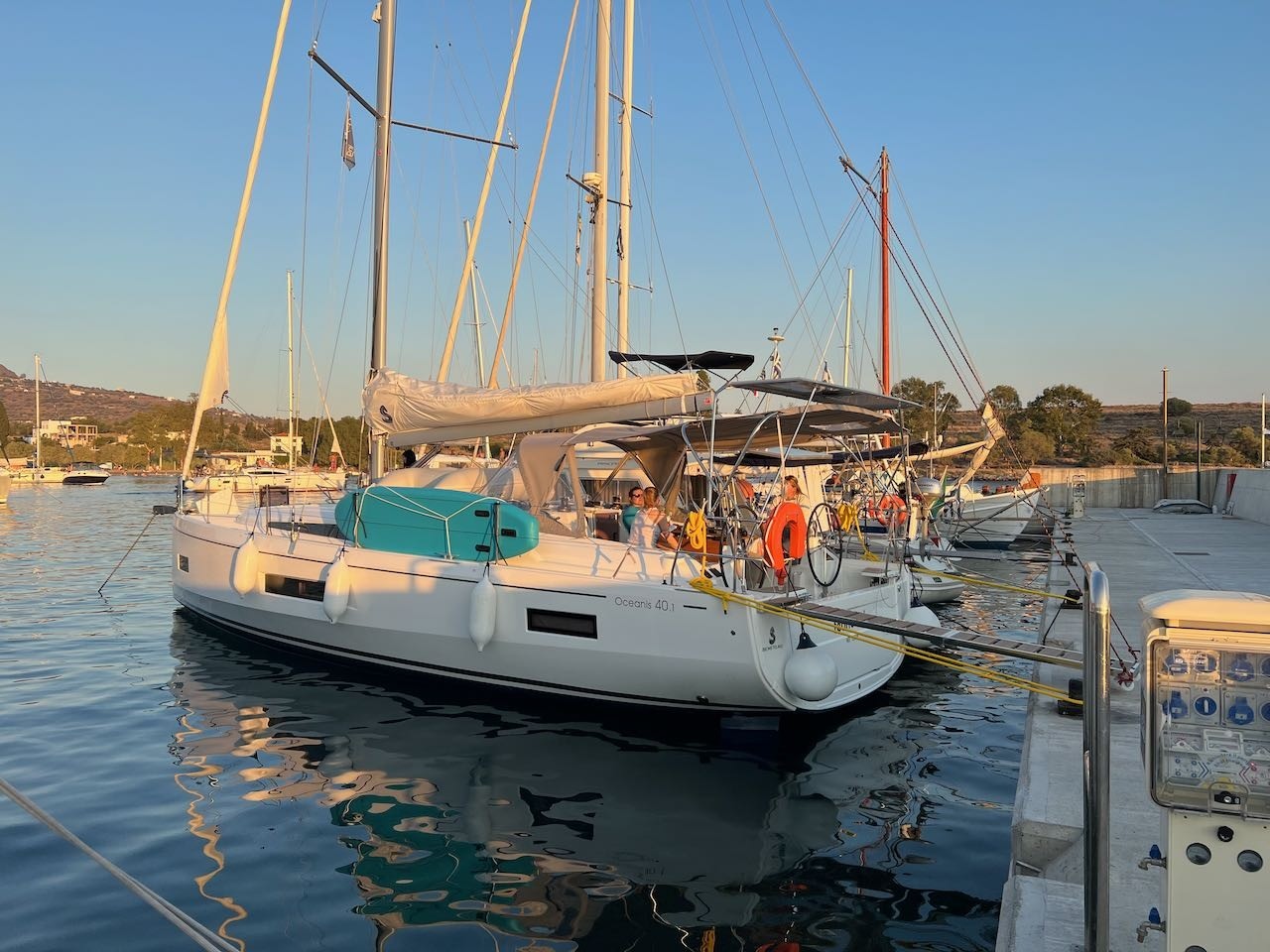 Beneteau Oceanis 40.1 · 2022 zu verkaufen – Athen und Saronischer Golf — Foto 1