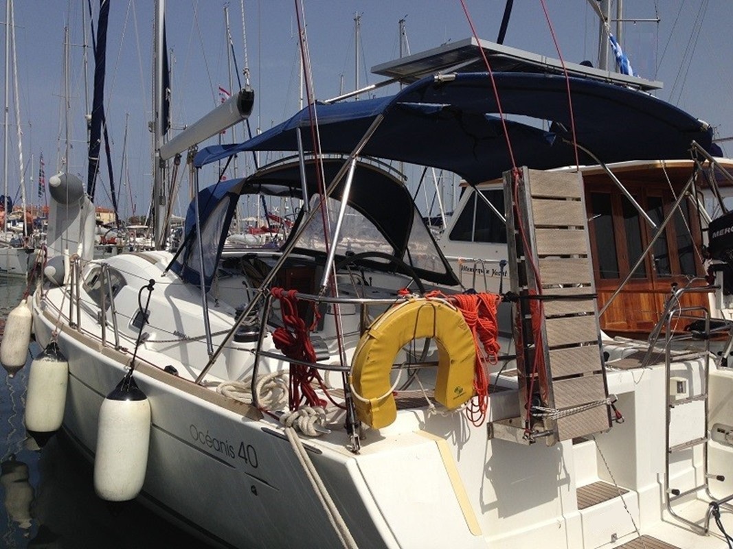Beneteau Oceanis 40 · 2008 à vendre – Athènes et golfe Saronique — photo 1