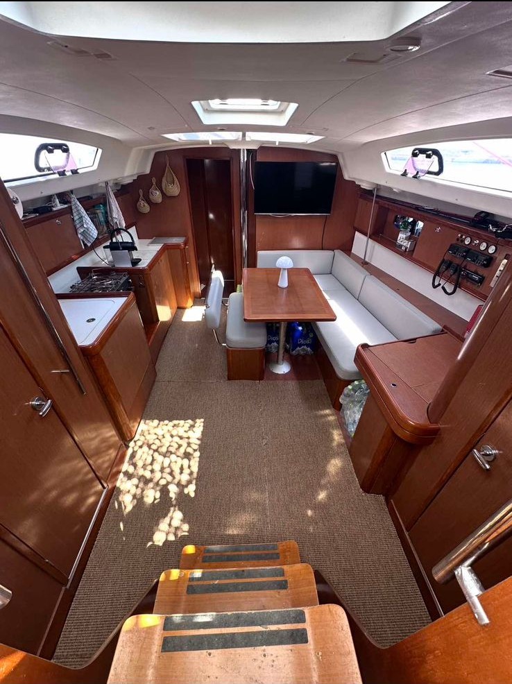 Beneteau Oceanis 43.3 · 2011 zu verkaufen – Athen und Saronischer Golf — Foto 3