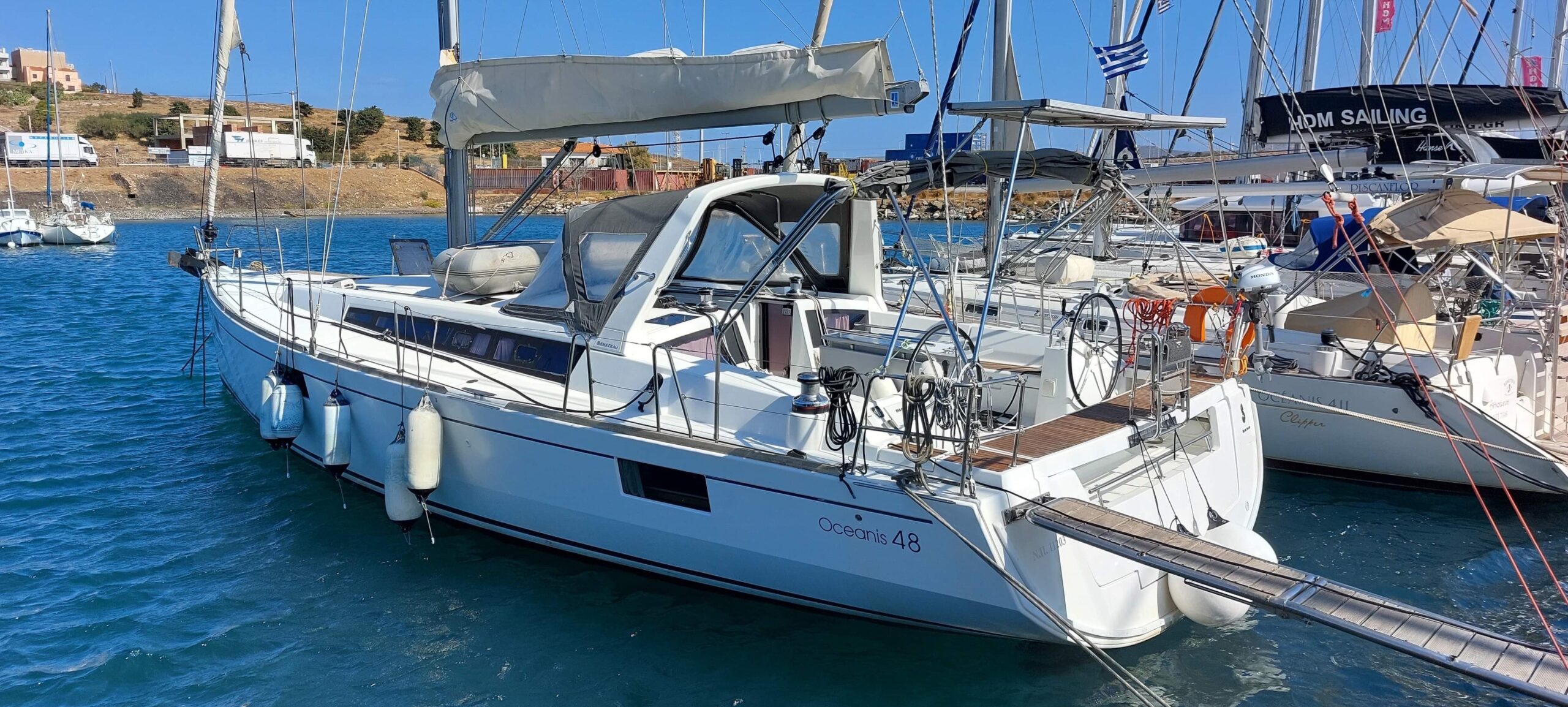 Beneteau Oceanis 48 · 2015 in vendita in Atene e Golfo Saronico — foto 1