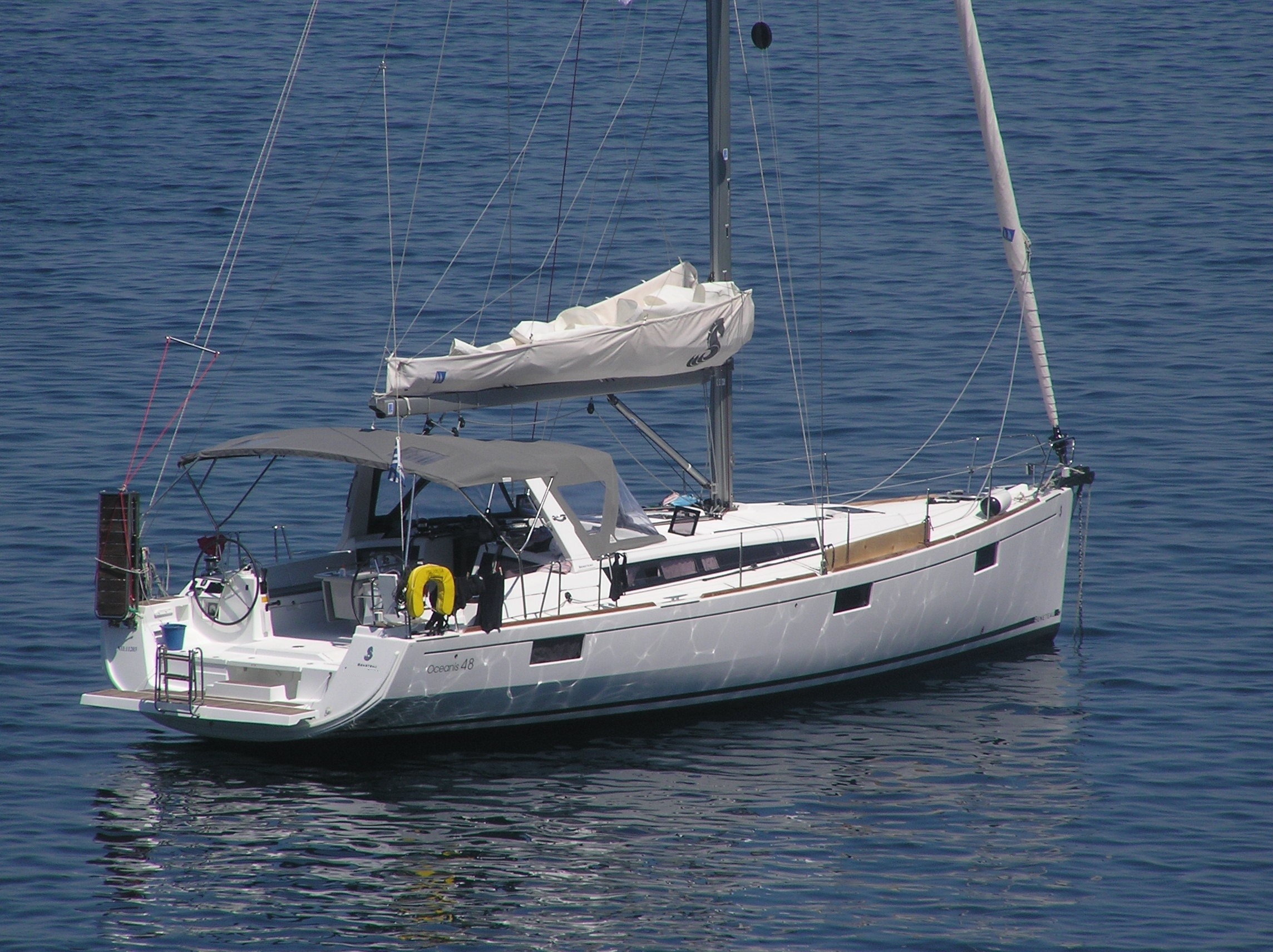 Beneteau Oceanis 48 · 2015 in vendita in Atene e Golfo Saronico — foto 4