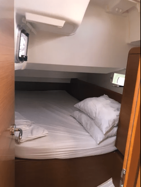 Jeanneau Sun Odyssey 419 · 2018 zu verkaufen – Athen und Saronischer Golf — Foto 5
