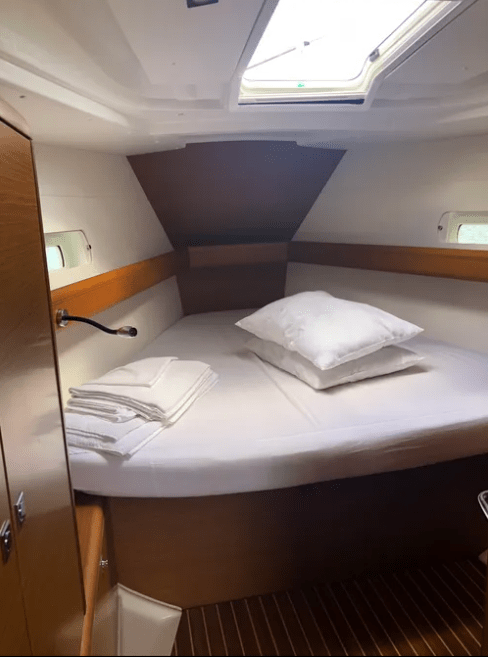 Jeanneau Sun Odyssey 419 · 2018 zu verkaufen – Athen und Saronischer Golf — Foto 8
