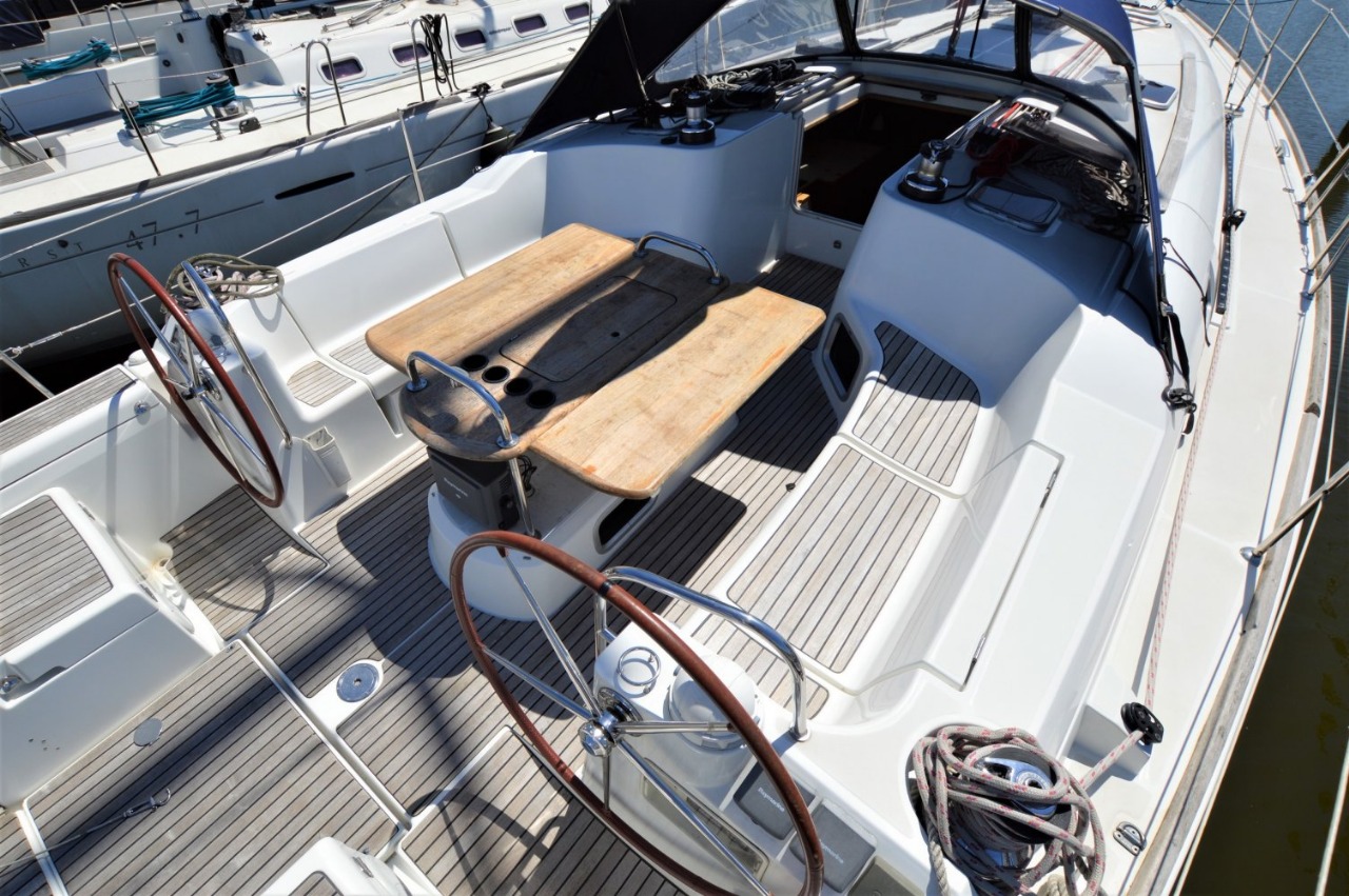 Jeanneau Sun Odyssey 44i · 2010 in vendita in Atene e Golfo Saronico — foto 2