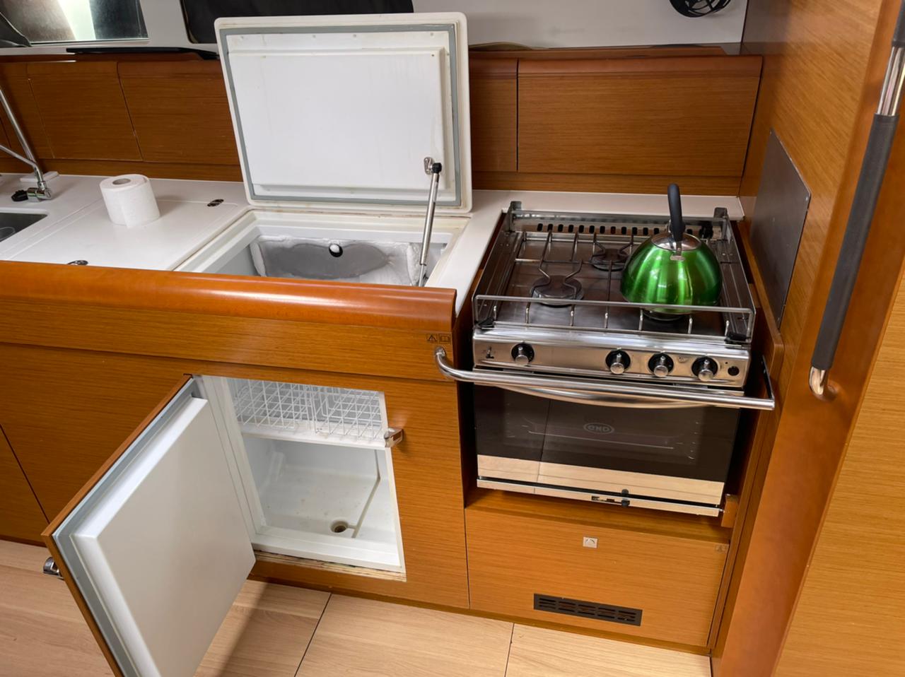 Jeanneau Sun Odyssey 479 · 2018 zu verkaufen – Athen und Saronischer Golf — Foto 4
