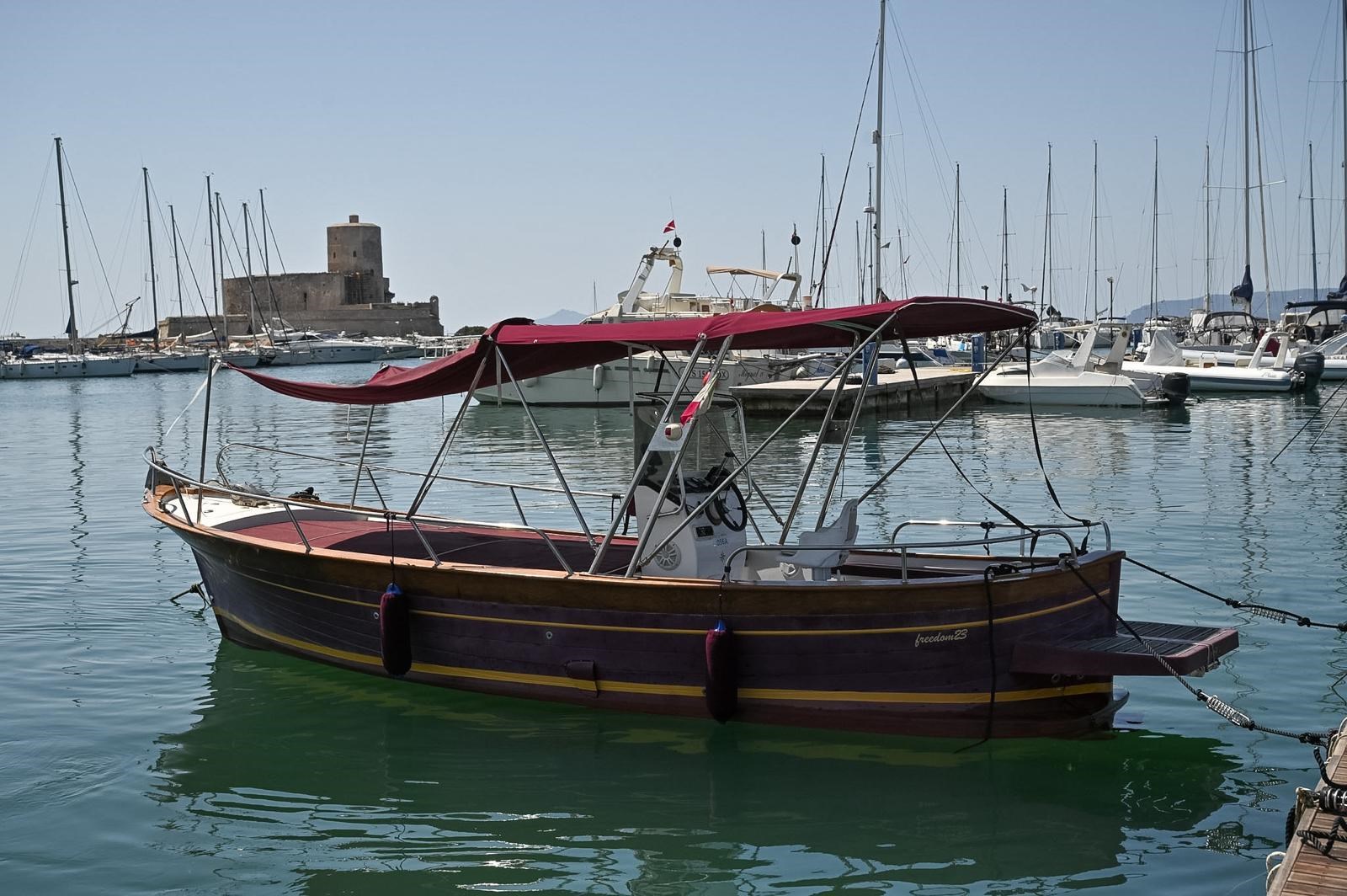 Hitech Freedom 23 · 2019 en venta en Sicilia — foto 5