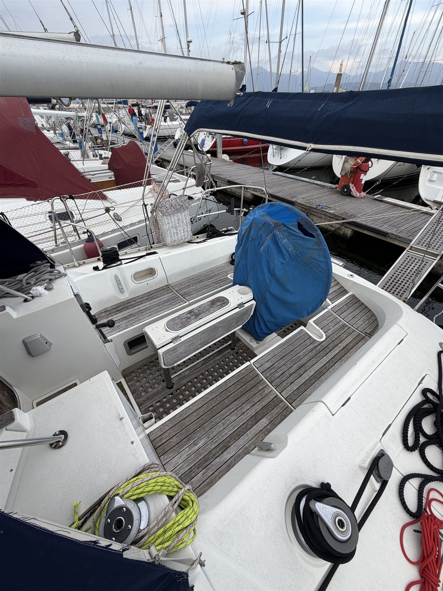 Beneteau Oceanis 390 · 1990 zu verkaufen – Toskana (Livorno und Elba) — Foto 8