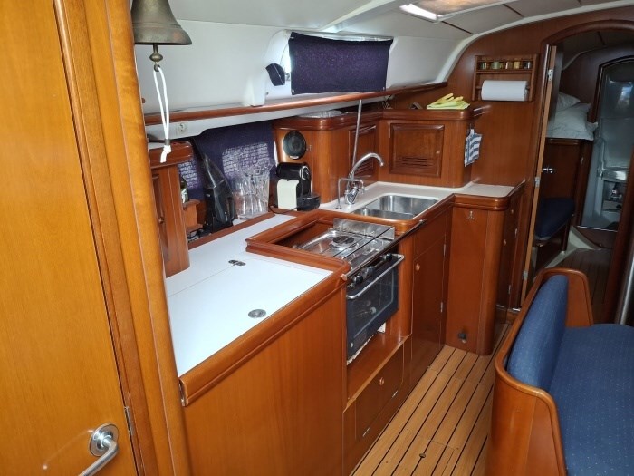 Beneteau Oceanis 411 · 2002 zu verkaufen – Toskana (Livorno und Elba) — Foto 10