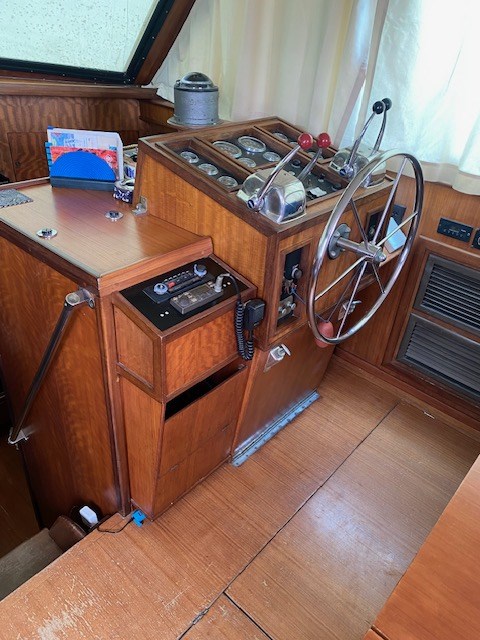 Hatteras 39 Motor Yacht · 1974 zu verkaufen – Sardinien — Foto 7