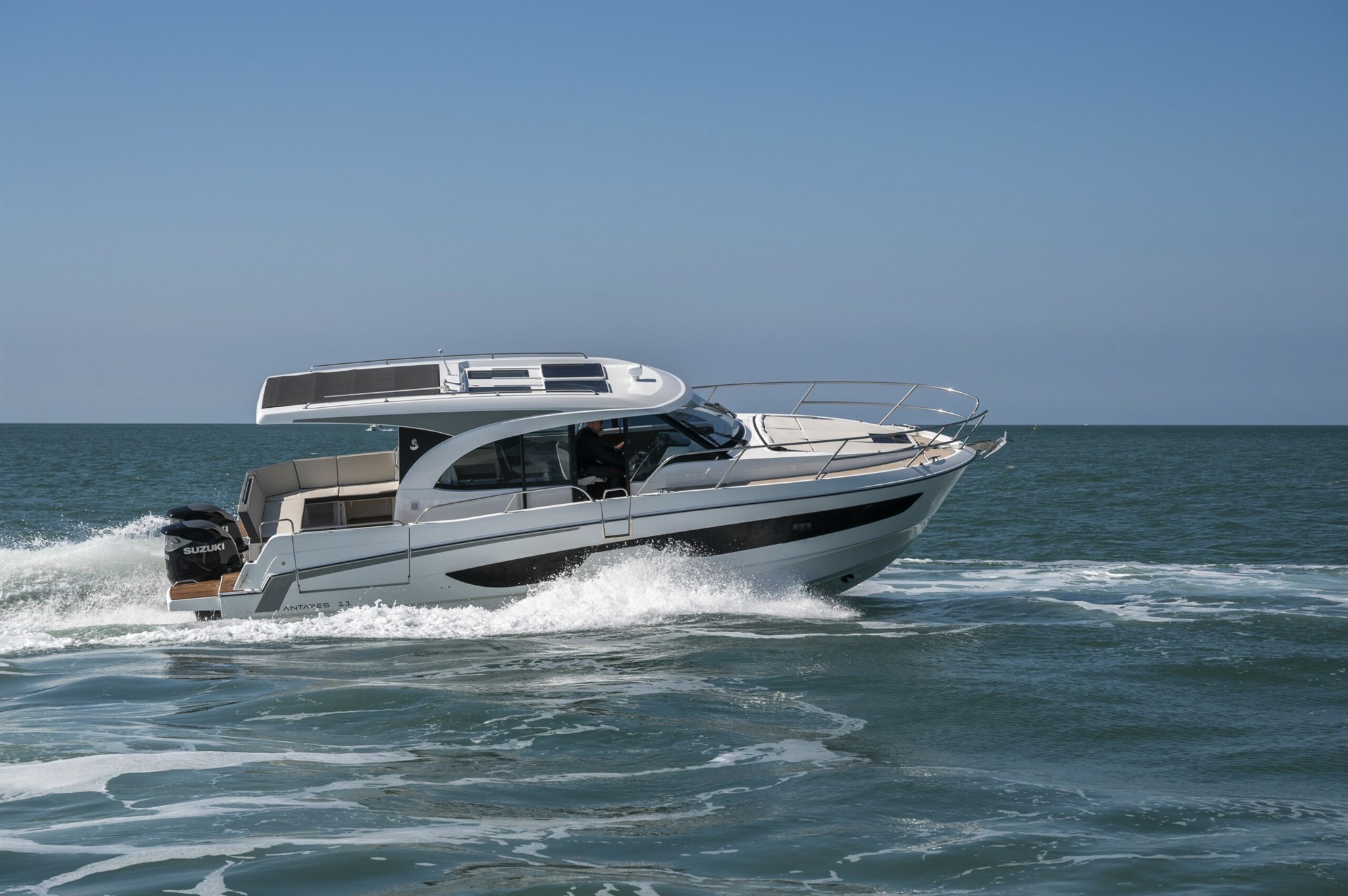 Beneteau Antares 11 OB · 2023 en venta en Nápoles y Amalfi — foto 2