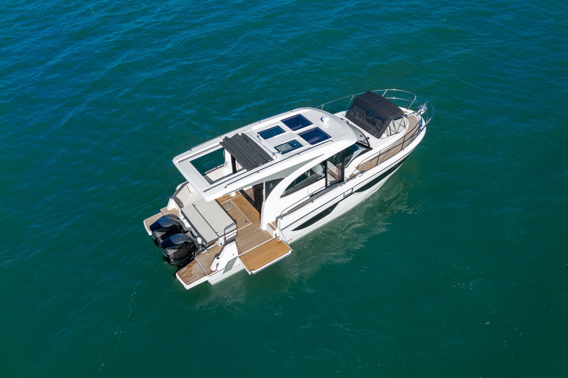 Beneteau Antares 11 OB · 2023 en venta en Nápoles y Amalfi — foto 3