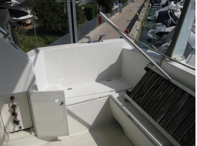 Azimut Az 32 · 1990 en venta en Otra zona — foto 4