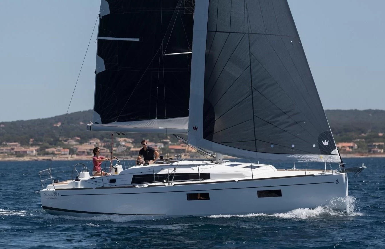Beneteau Océanis 38.1 · 2021 en venta en Toscana (Livorno y Elba) — foto 3