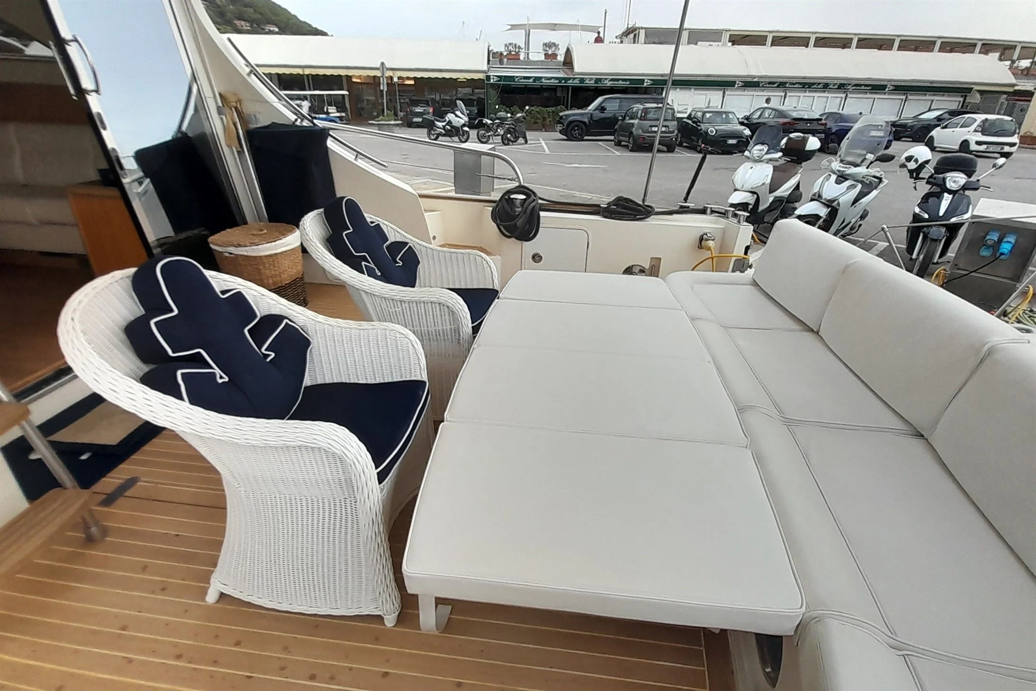 Cantieri Estensi 560 Goldstar · 2008 zu verkaufen – Toskana (Livorno und Elba) — Foto 5