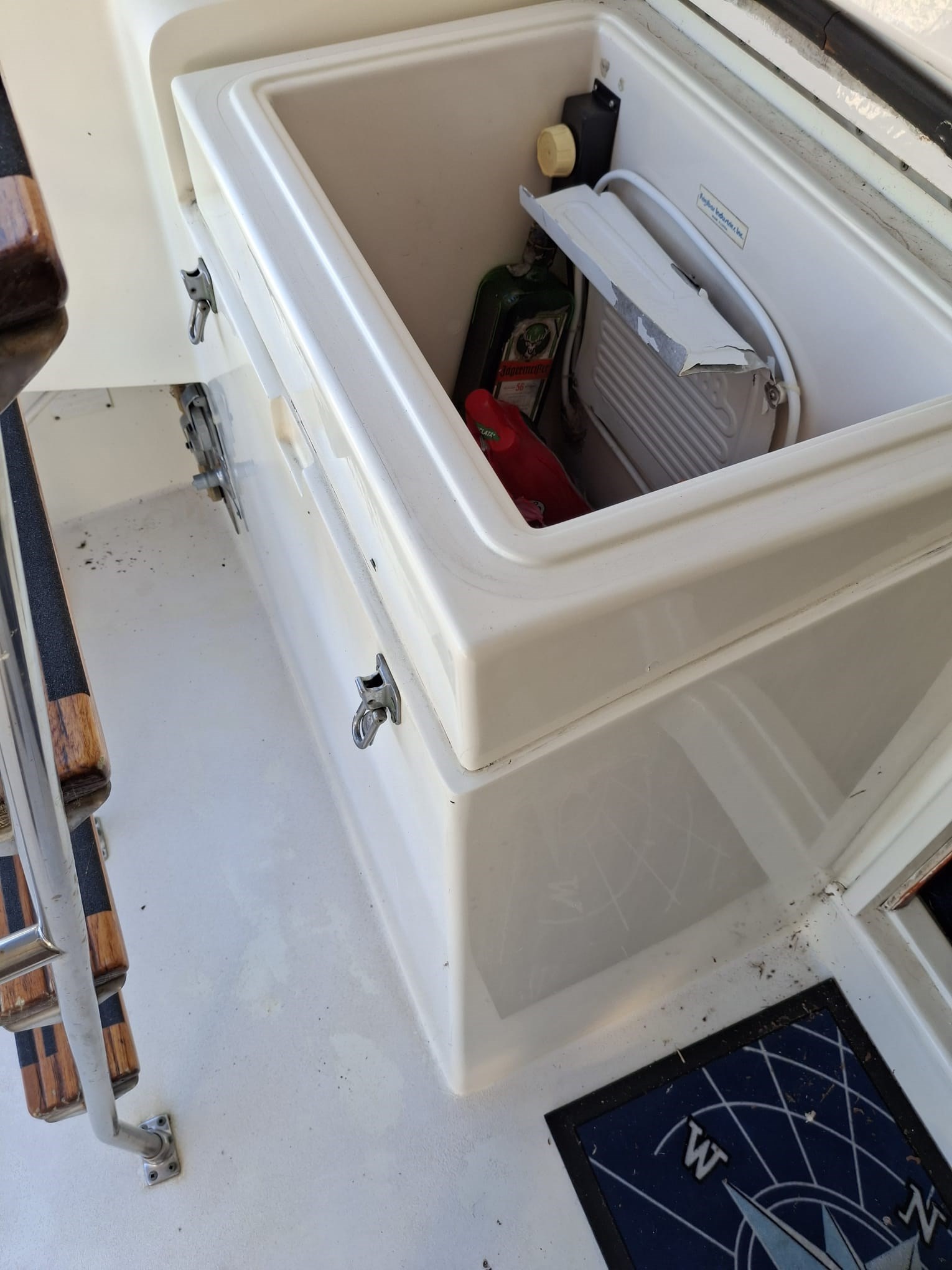Hatteras 38 Convertible · 1992 en venta en Toscana (Livorno y Elba) — foto 8