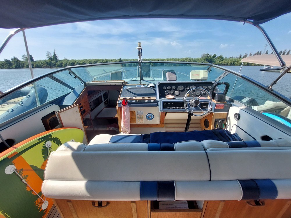 Sea Ray 300 Da · 1988 en venta en Toscana (Livorno y Elba) — foto 3