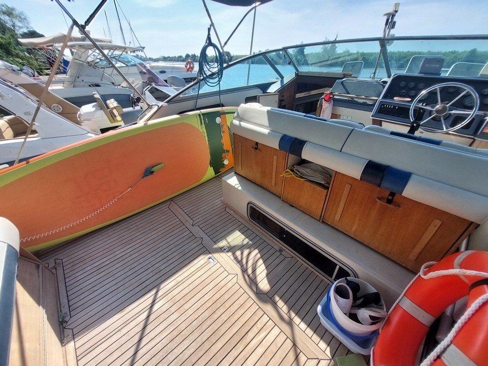 Sea Ray 300 Da · 1988 en venta en Toscana (Livorno y Elba) — foto 5