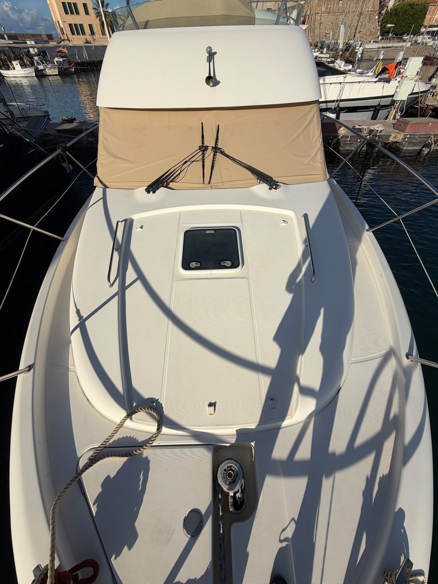 Jeanneau Prestige 32 Fly · 2003 à vendre – Ligurie et Gênes — photo 3