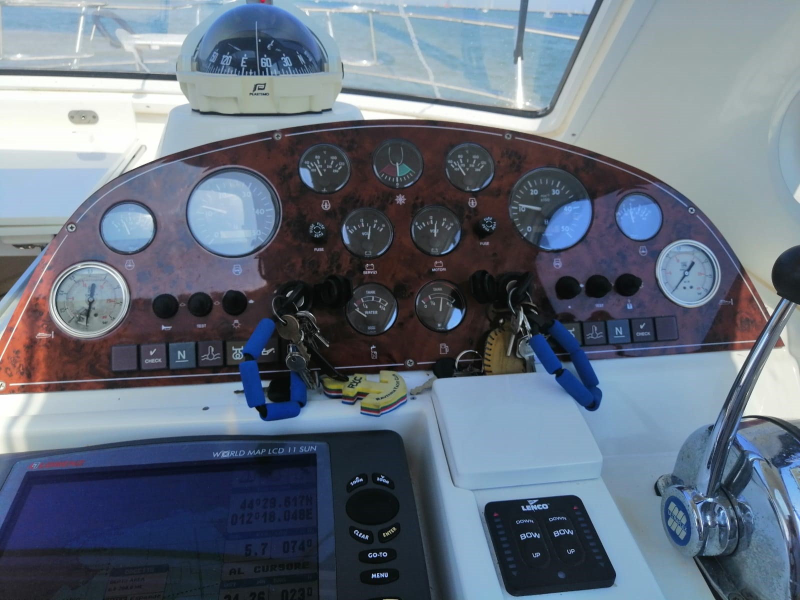Polyform Triakis C 35 · 2005 for sale in Tuscany (Livorno & Elba) — photo 10
