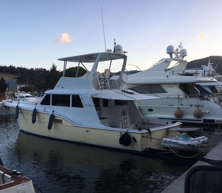 Hatteras 53 Conv. · 1974 en venta en Cerdeña — foto 6