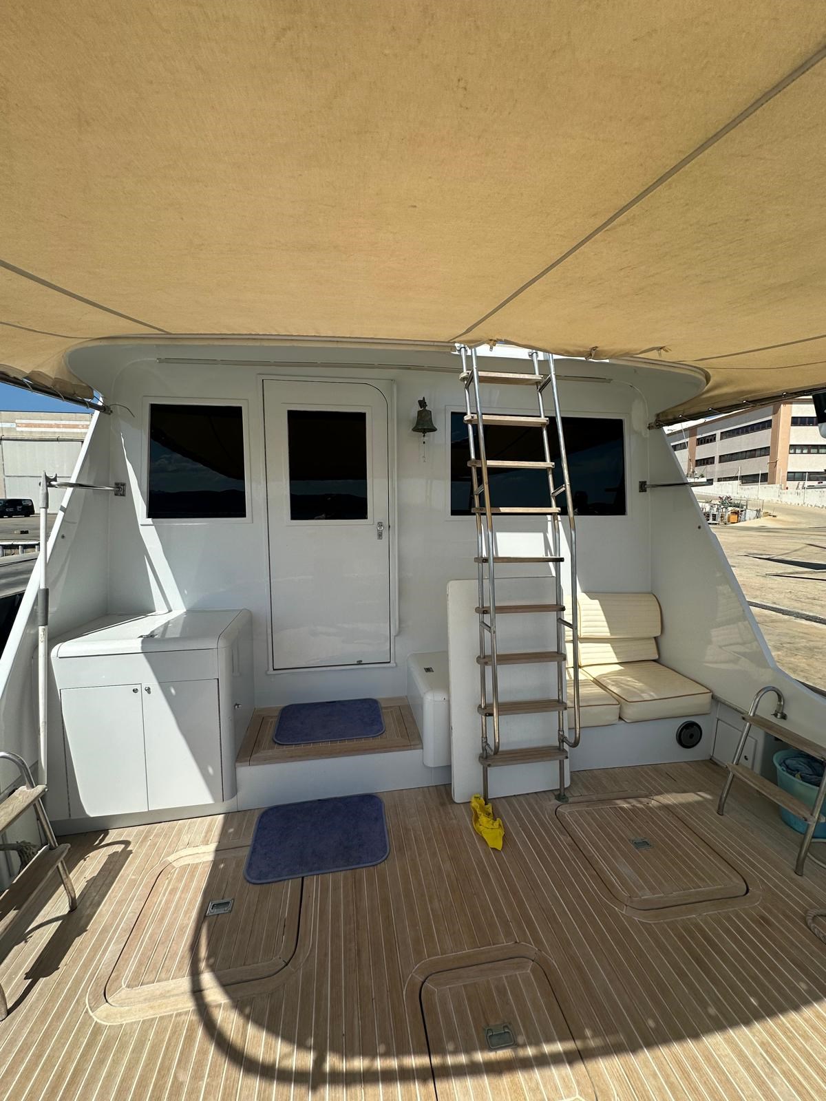 Hatteras 53 Conv. · 1974 en venta en Cerdeña — foto 9