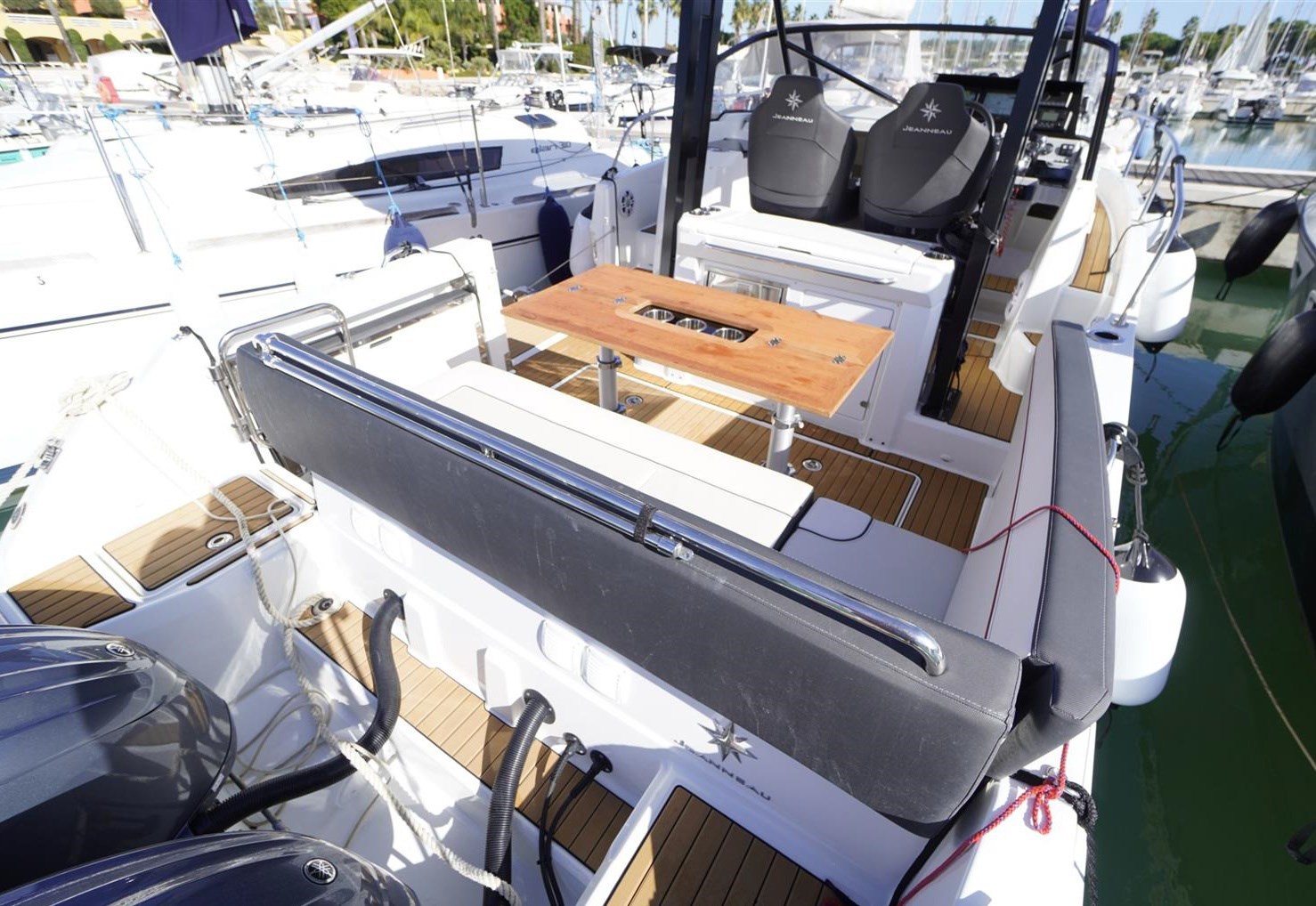Jeanneau Cap Camarat 9.0 WA Serie 2 · 2024 en venta en Otra zona — foto 8