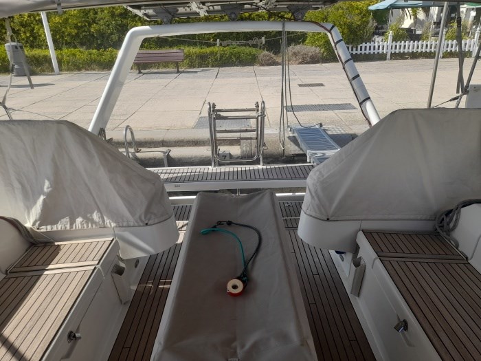 Beneteau Oceanis 55 · 2015 for sale in French Riviera — photo 4