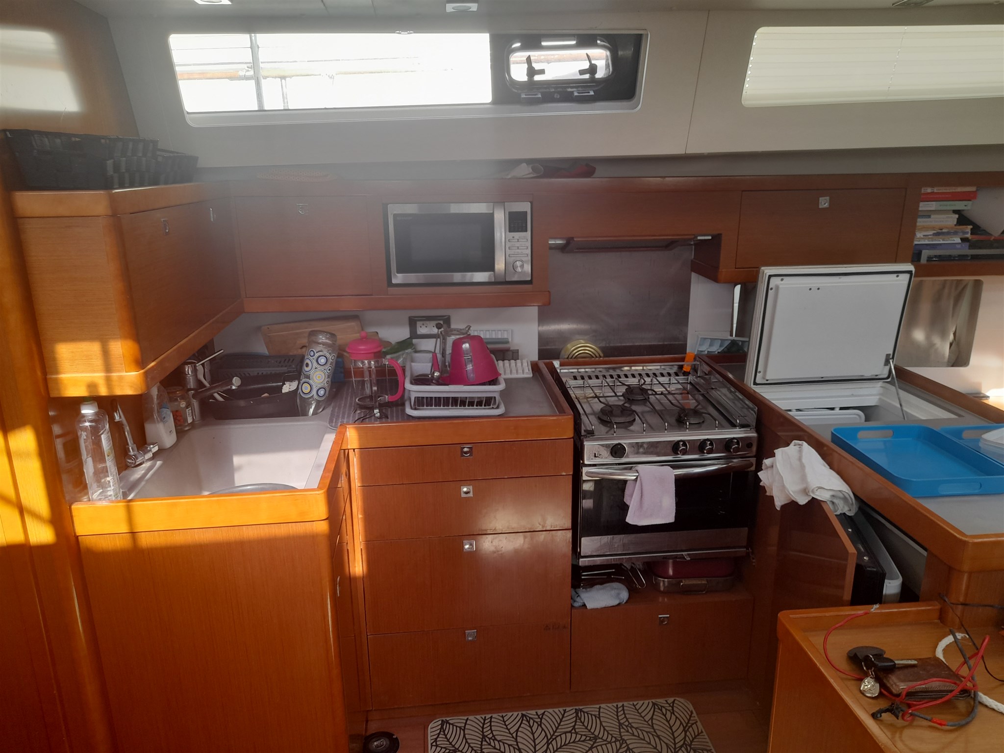 Beneteau Oceanis 55 · 2015 for sale in French Riviera — photo 7