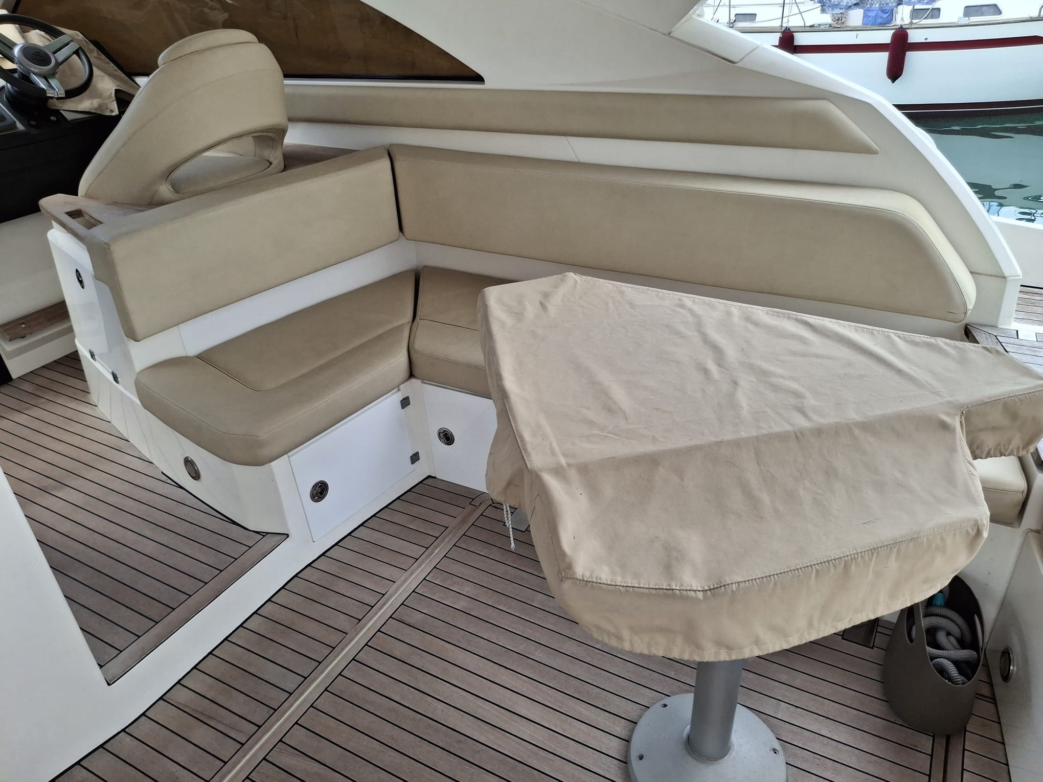 Fairline Targa 44 HT · 2008 en venta en Toscana (Livorno y Elba) — foto 9