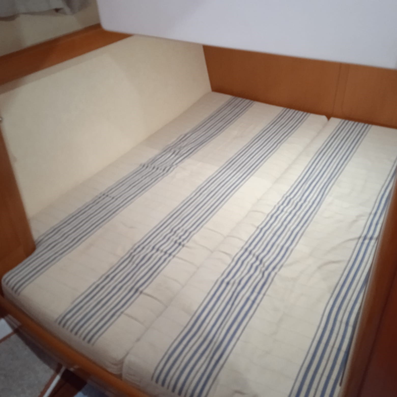 Beneteau Antares 12 Fly · 2006 à vendre – Ligurie et Gênes — photo 4