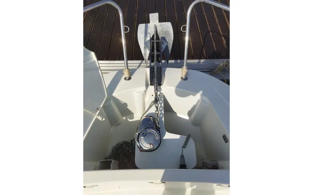 Jeanneau Cap Camarat 7.5 CC · 2012 for sale in French Riviera — photo 5