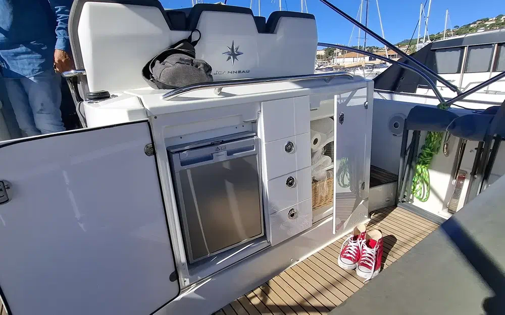 Jeanneau Cap Camarat 10.5 WA · 2019 zu verkaufen – Côte d'Azur — Foto 5