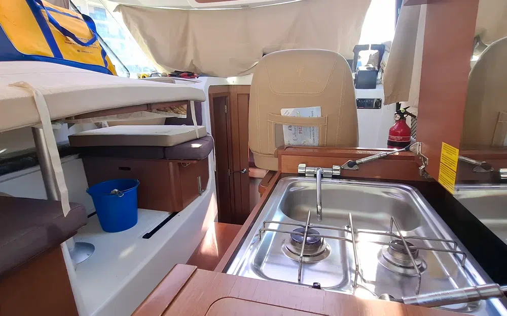 Jeanneau Merry Fisher 855 · 2013 zu verkaufen – Côte d'Azur — Foto 3