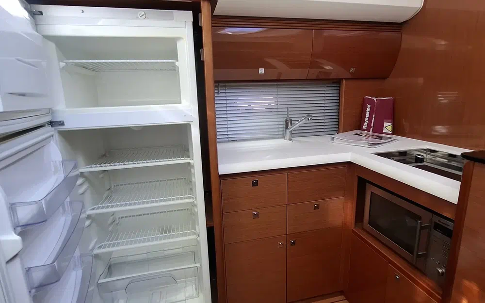 Jeanneau Prestige 42 · 2010 for sale in French Riviera — photo 3