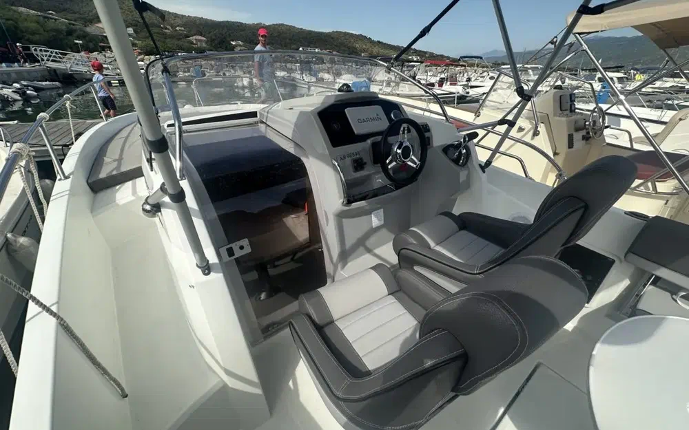 Jeanneau Cap Camarat 7.5 WA · 2020 for sale in French Riviera — photo 3