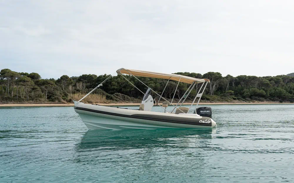 Estilo 18 · 2024 in vendita in Costa Azzurra — foto 4