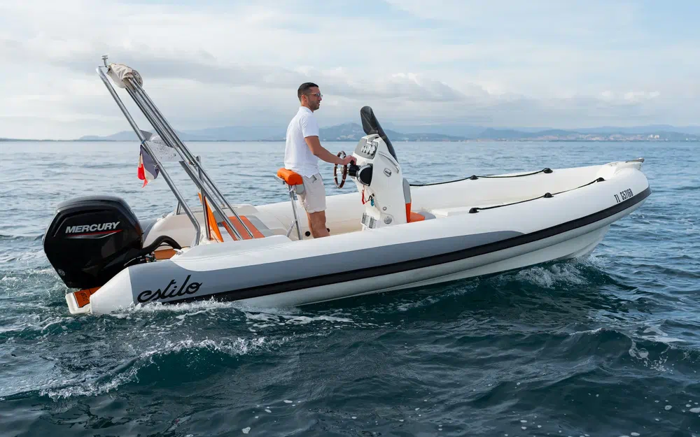 Estilo 18 · 2024 in vendita in Costa Azzurra — foto 9