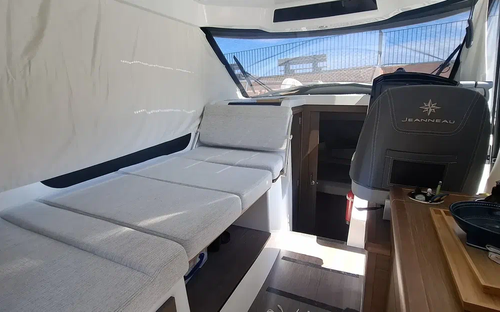 Jeanneau Merry Fisher 895 · 2021 en venta en Costa Azul — foto 3