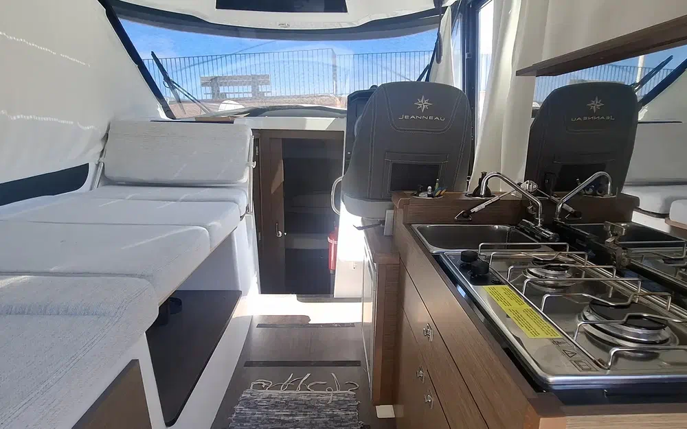 Jeanneau Merry Fisher 895 · 2021 en venta en Costa Azul — foto 4