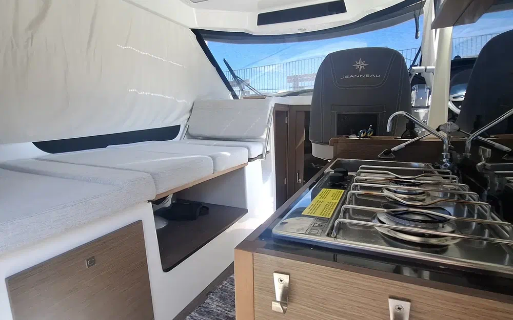 Jeanneau Merry Fisher 895 · 2021 en venta en Costa Azul — foto 6