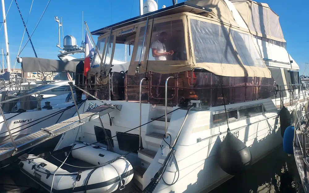 President 585 · 1996 for sale in French Riviera — photo 1