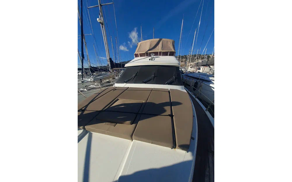President 585 · 1996 for sale in French Riviera — photo 2