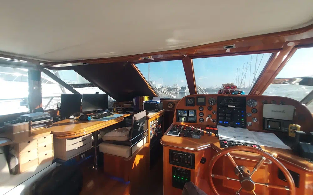President 585 · 1996 for sale in French Riviera — photo 4