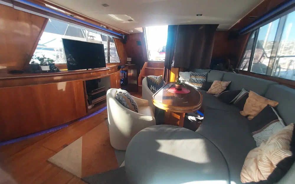 President 585 · 1996 for sale in French Riviera — photo 6