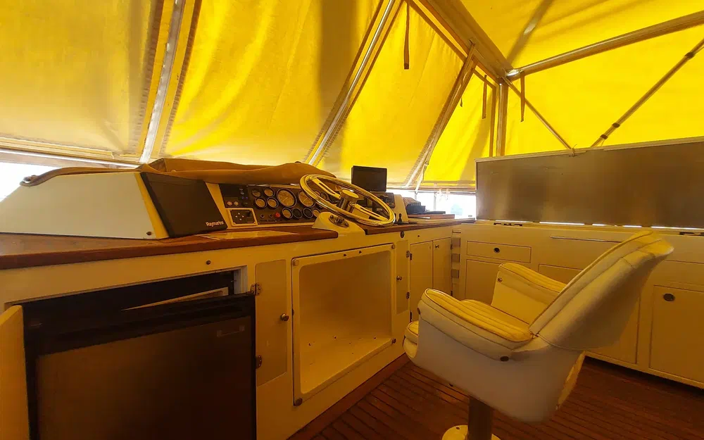 President 585 · 1996 for sale in French Riviera — photo 10