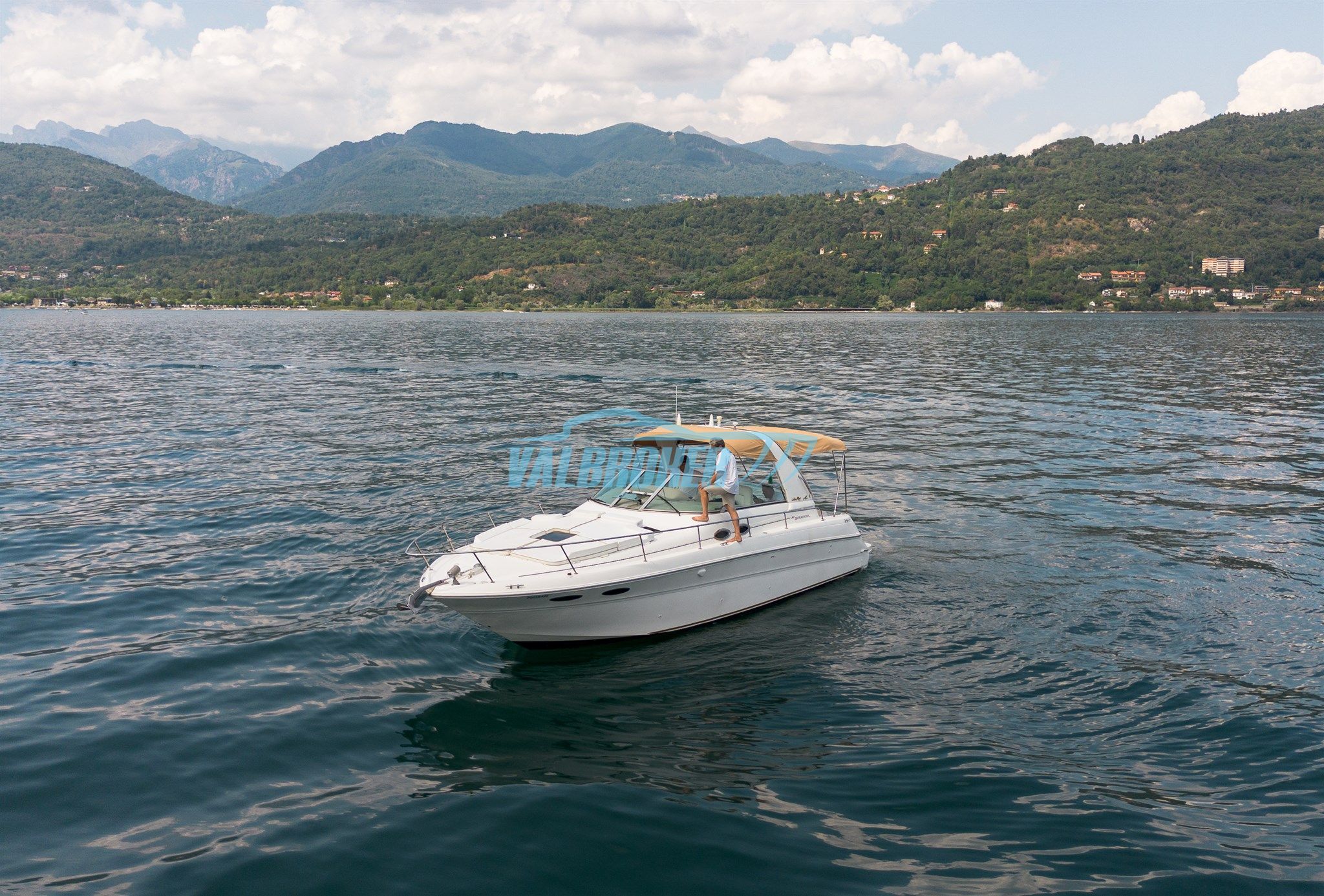 Sea Ray 310 SUNDANCER · 2000 for sale in Other area — photo 9