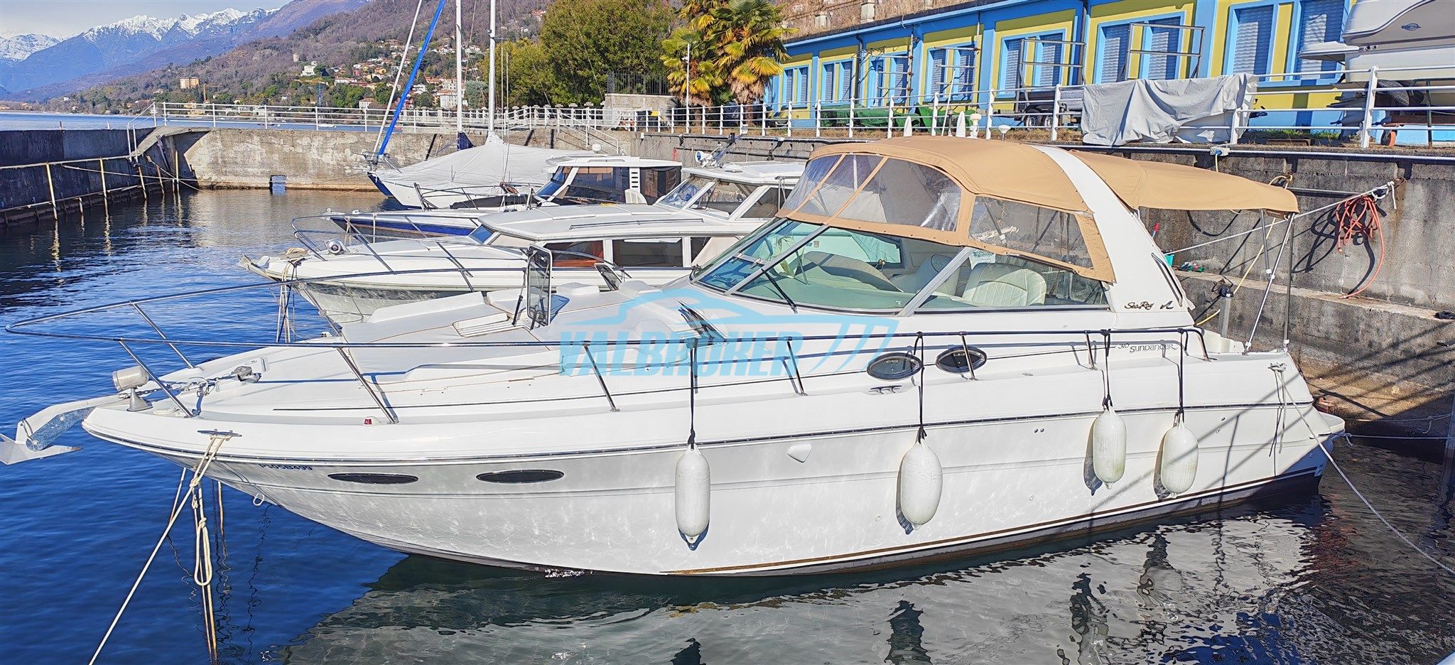 Sea Ray 310 SUNDANCER · 2000 for sale in Other area — photo 10