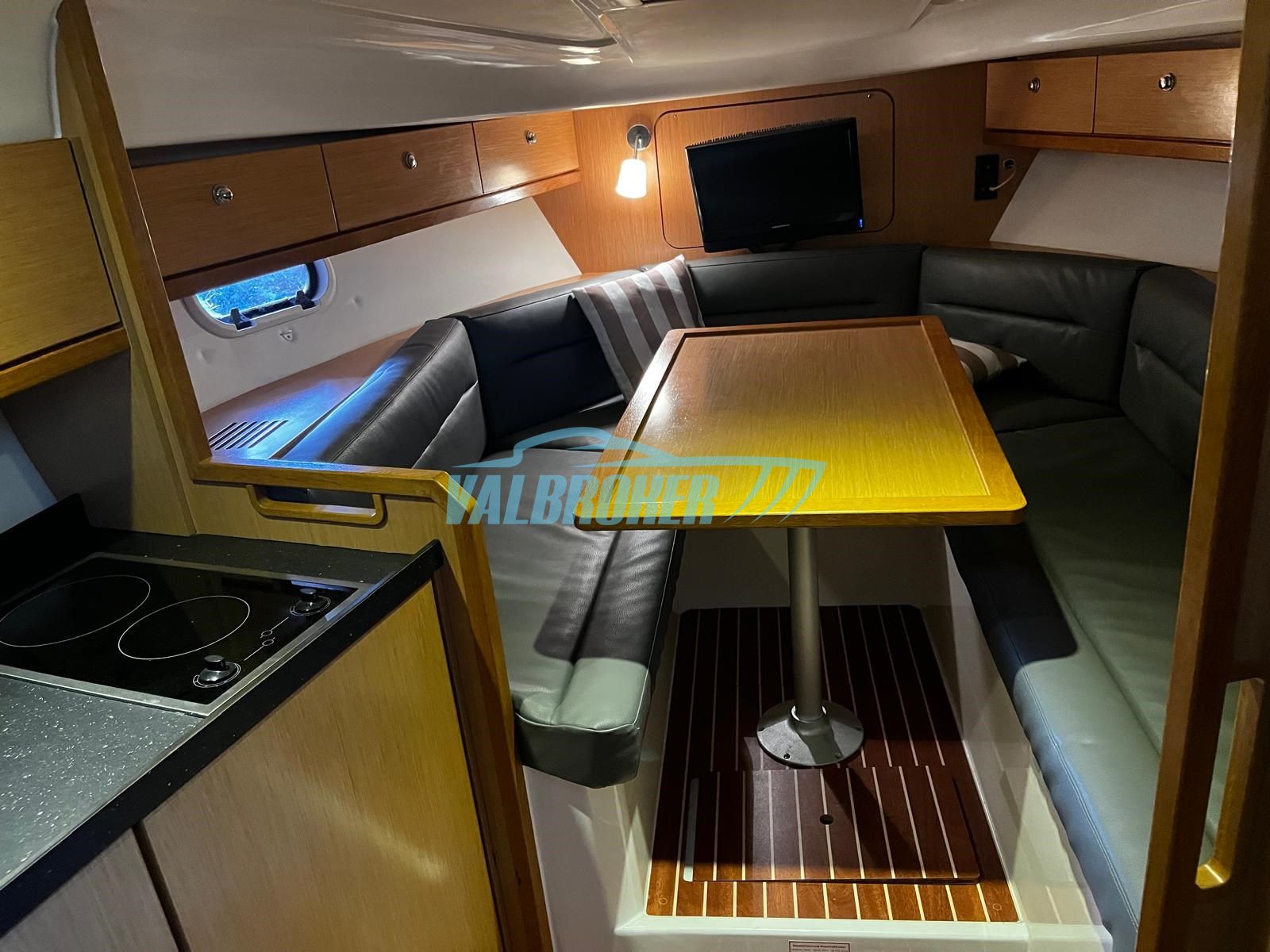 Bavaria 28 Sport · 2012 en venta en Otra zona — foto 3