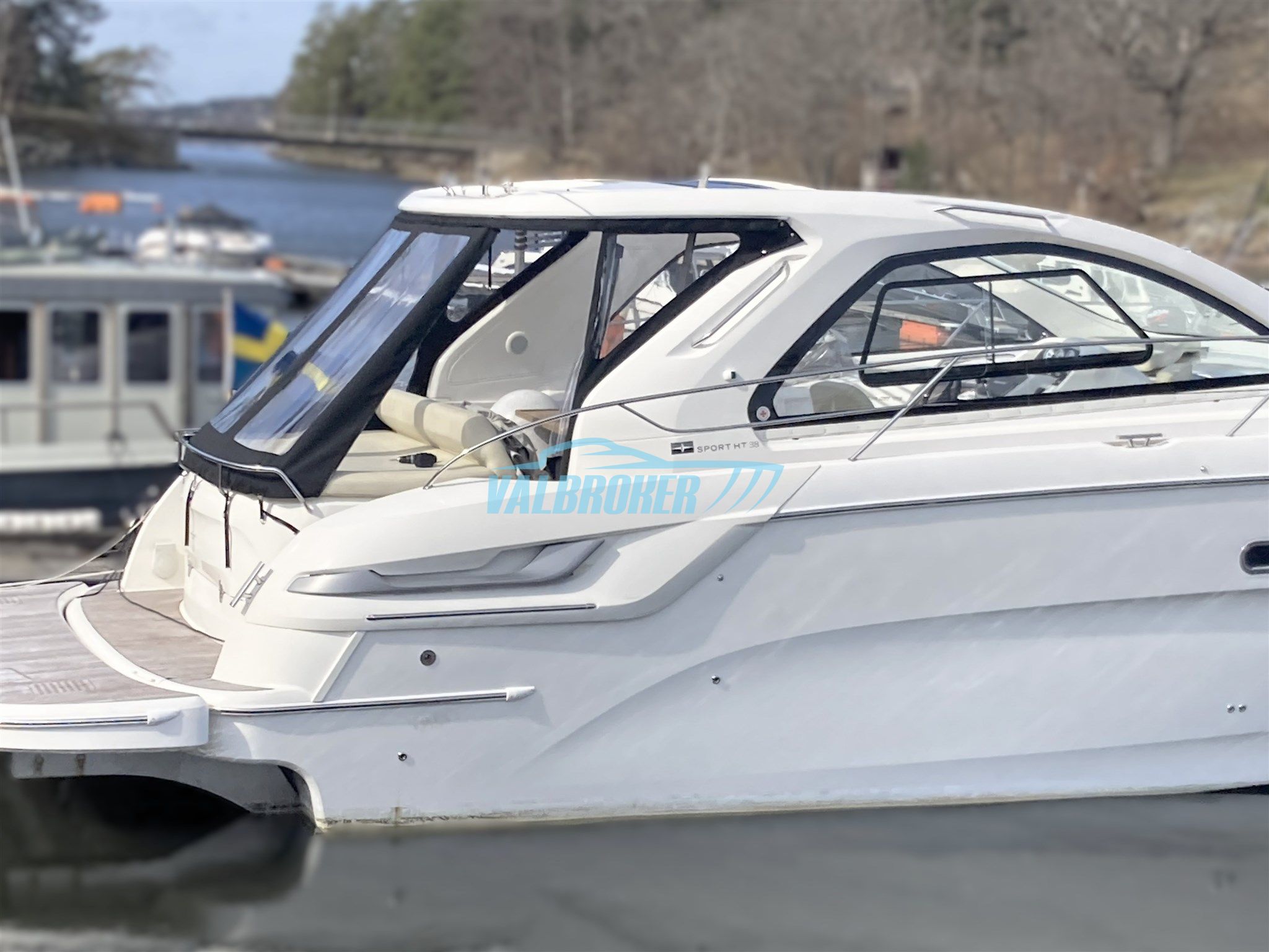 Bavaria 38 SPORT HT · 2011 in vendita in Altra zona — foto 4